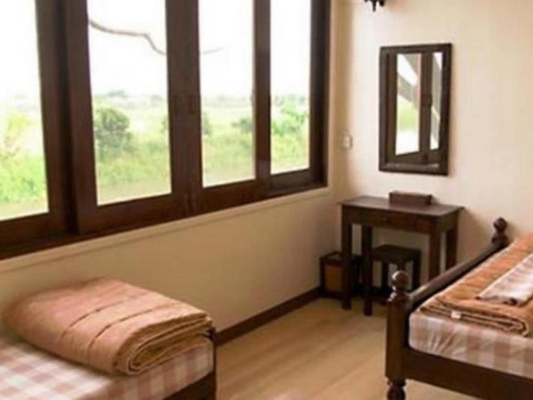 Yha Bangkok Airport Hostel Bang Phli Екстериор снимка