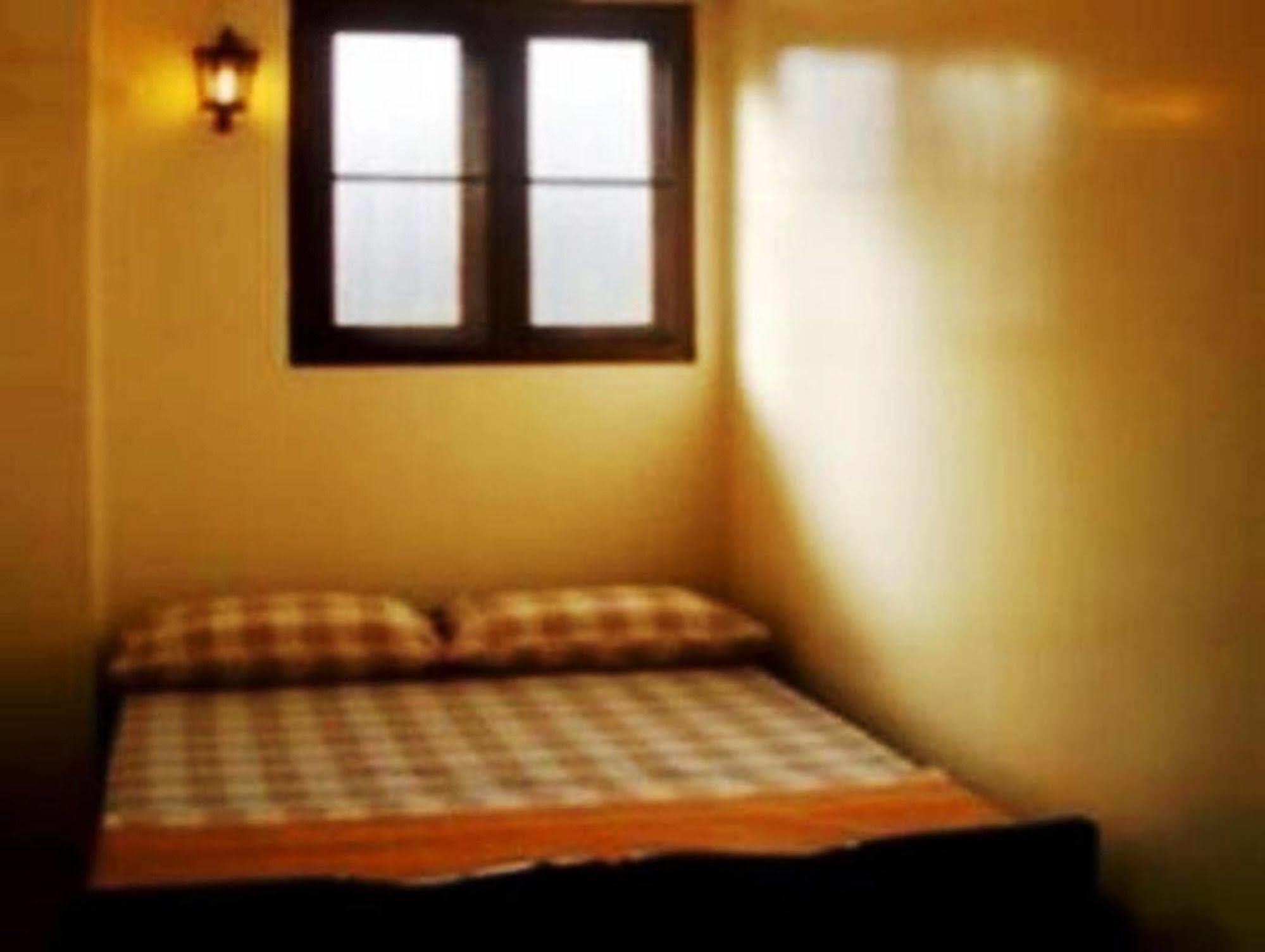 Yha Bangkok Airport Hostel Bang Phli Екстериор снимка
